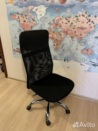 Компьютерное офисное кресло