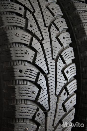 Nokian Tyres Hakkapeliitta 5 SUV 225/65 R17 106T