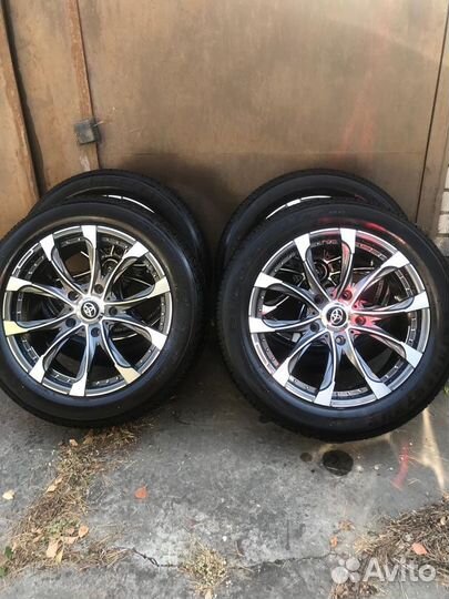 Комплект дисков и шин R20