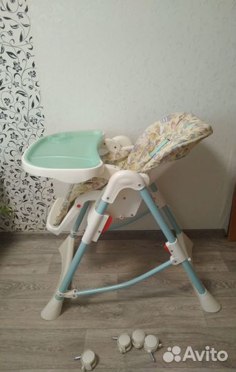 Стульчик для кормления HappyBaby