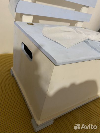 Ящик-стульчик для подарка