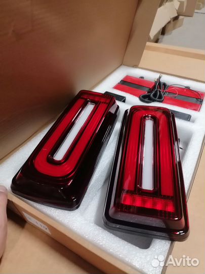 Фонари рестайлинг 2019 G-class W463 красные