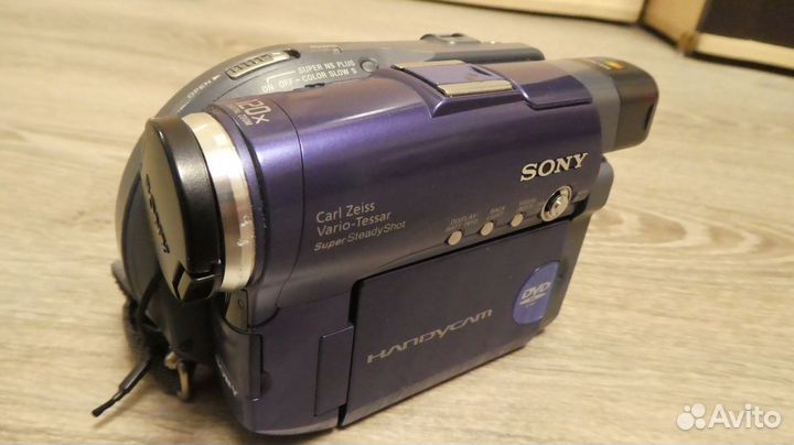 Видеокамера Sony DCR-DVD91E