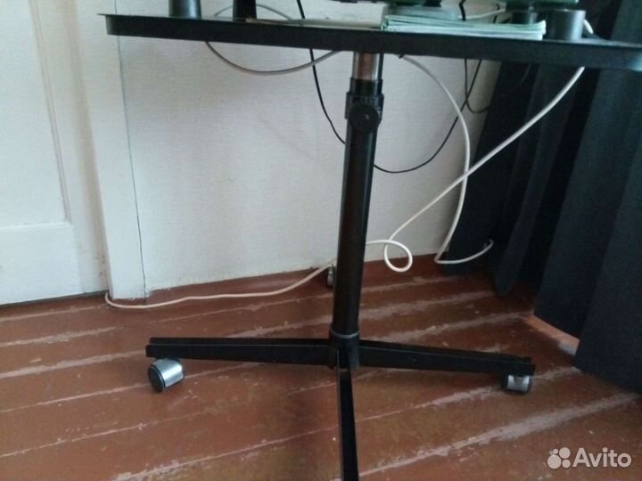 Подставка СССР для телевизора