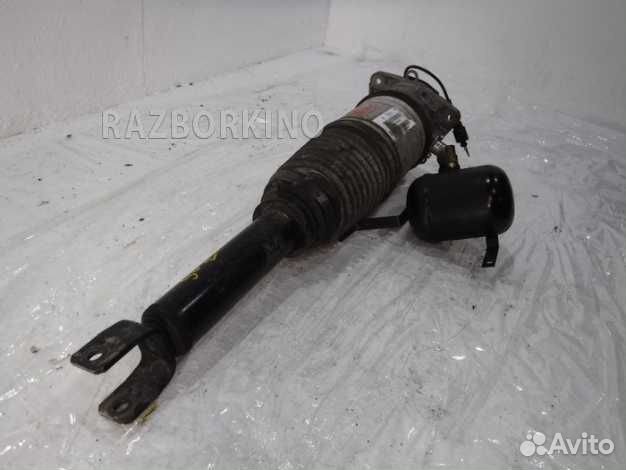 Пневмоамортизатор задний правый