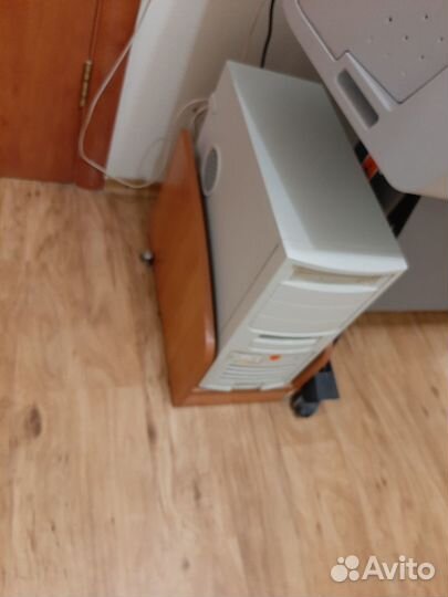 Подставка под системный блок