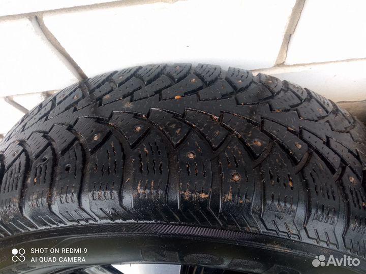 Продаю комплект шин с дисками