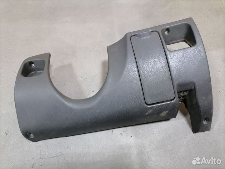 Накладка торпеды под рул.колонк Mitsubishi Carisma