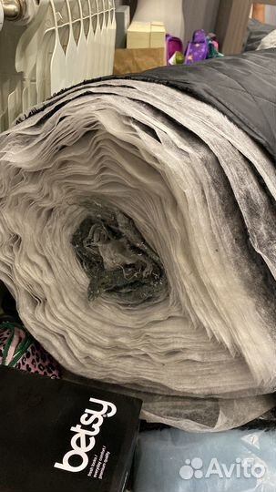 Рулон подкладочного шерстипона