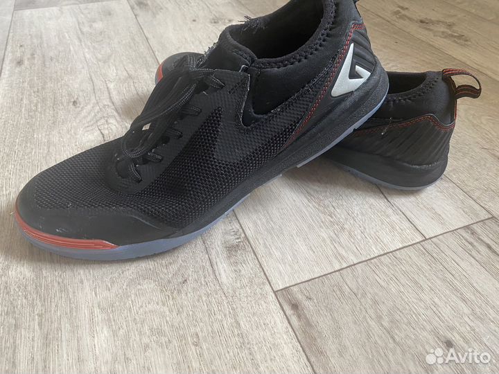 Футзалки demix 44