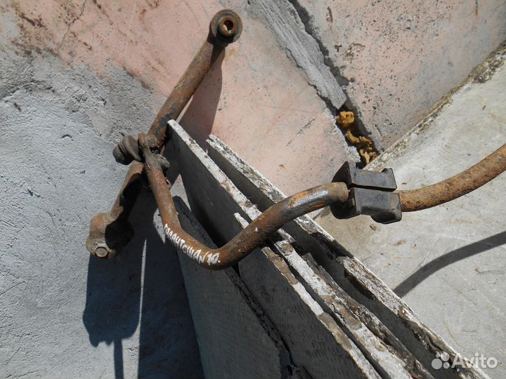 Задний стабилизатор Mitsubishi Galant EA USA