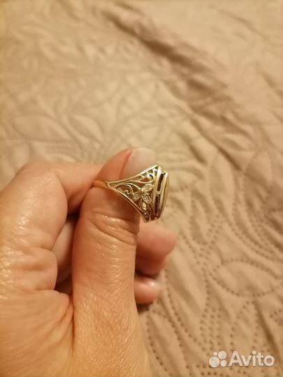 Кольцо золотое
