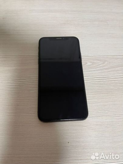 iPhone X, 64 ГБ