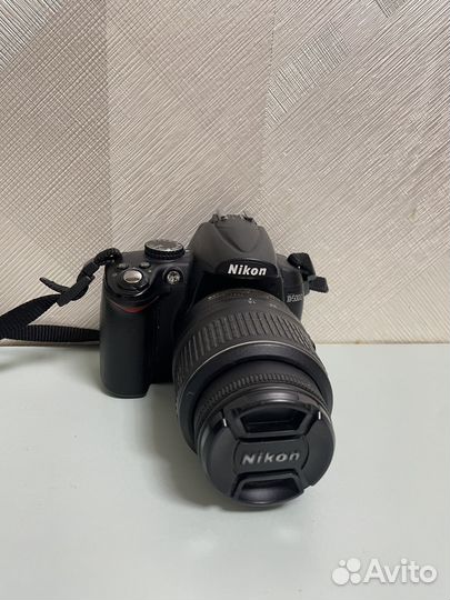 Фотоаппарат Nikon D5000