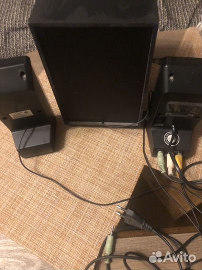 Колонки и самбуферы microlab