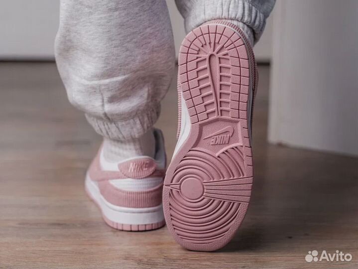 Nike Dunk Low Pink Corduroy