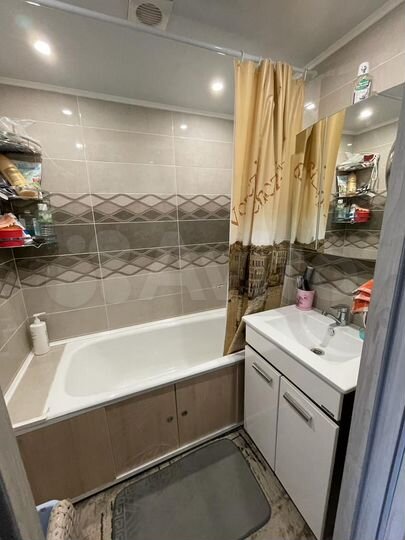 2-к. квартира, 52 м², 8/9 эт.