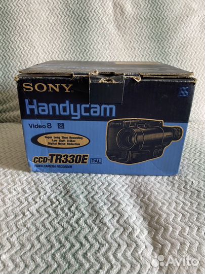Видеокамера Sony CCD-TR330E