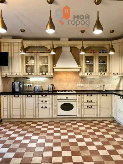 3-к. квартира, 117 м², 7/8 эт.