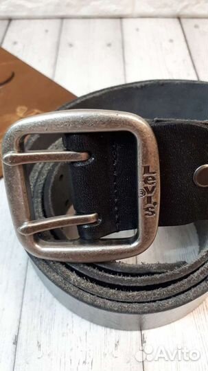 Кожаный ремень Levis