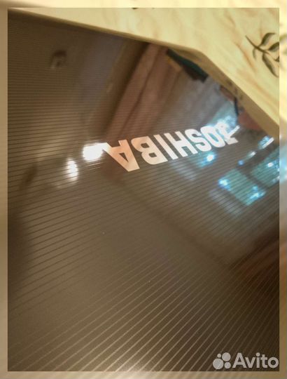 Ноутбук Toshiba