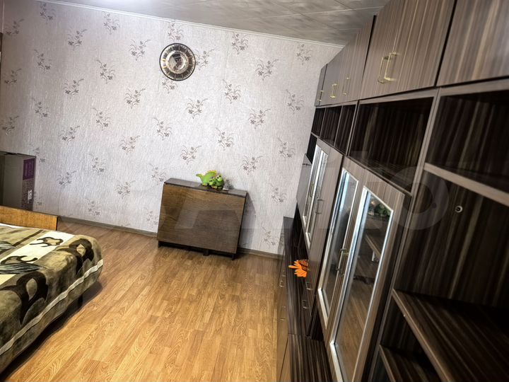 2-к. квартира, 42 м², 6/9 эт.