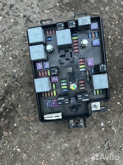 Блок предохранителей авео т300
