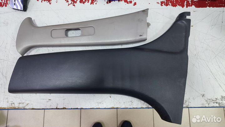 Обшивка центральных стоек toyota corolla sprinter