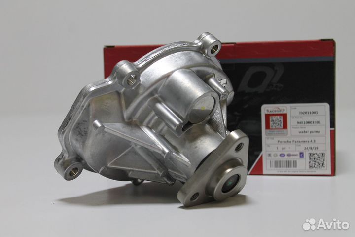 Помпа водяной насос Panamera 94810603301