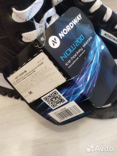 Коньки хоккейные детские 36 размер