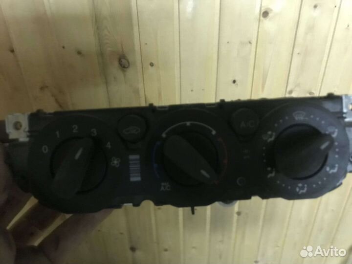 Блок управления печкой Ford focus 2