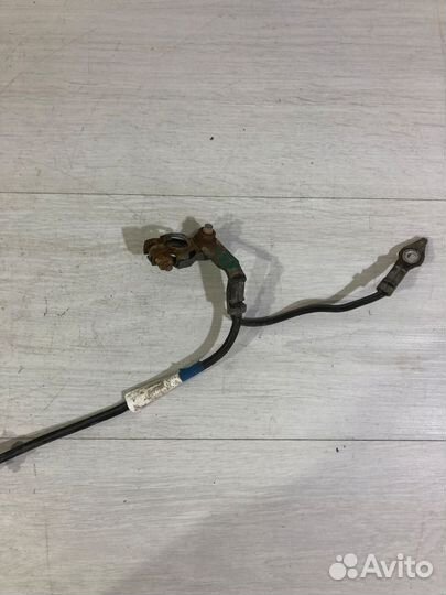 Клемма минусовая peugeot 107 1.0 мт