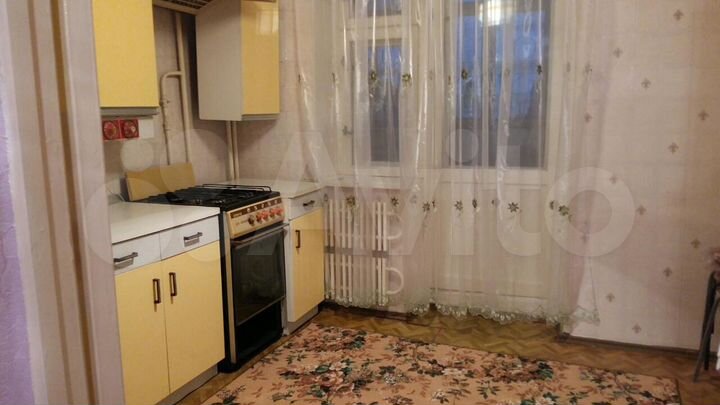 Комната 14 м² в 3-к., 2/9 эт.