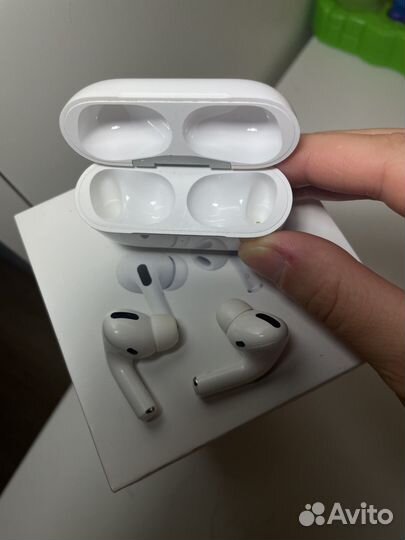 Apple airpods pro