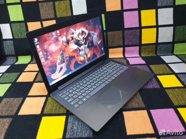 Игровой ноутбук Lenovo IdeaPad 330-15IKB на i3