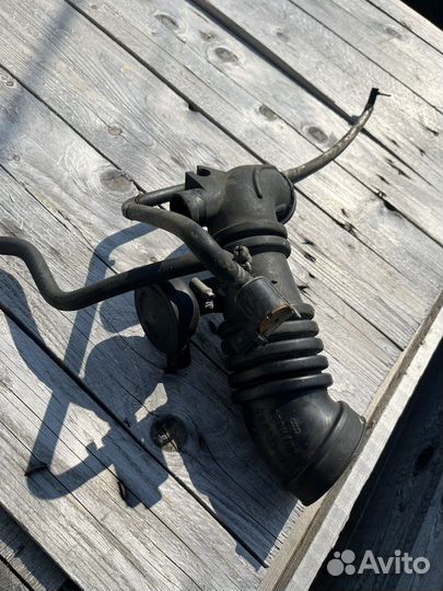 Патрубок турбины для 1.8 t AGU Skoda Octavia a4