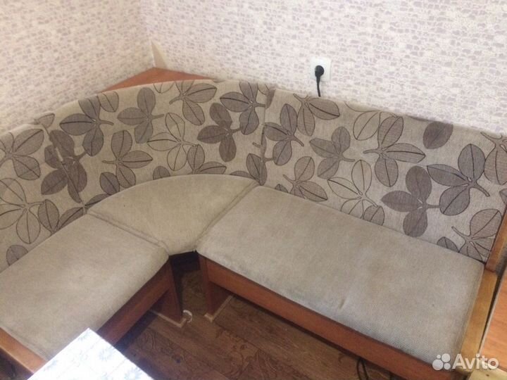 Химчистка мебели чистка диванов на дому