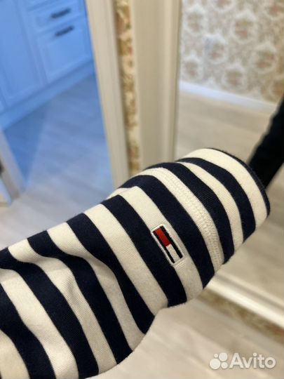 Толстовка женская tommy hilfiger s