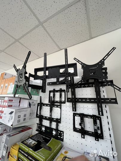Кронштейн для телевизора