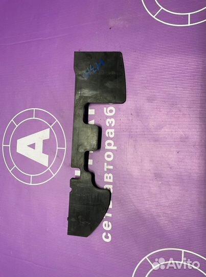 Дефлектор радиатора Kia Ceed ED G4FC 2010