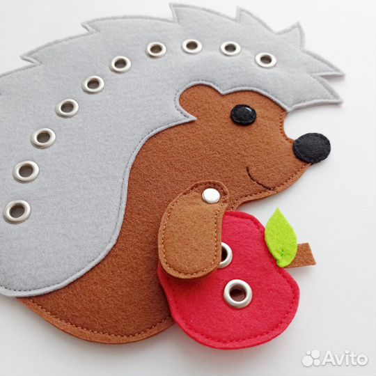 Игрушка шнуровка Ежик для детей 1-5 лет