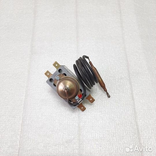 Термостат защитный 95С WQS94-12F для водонагревате