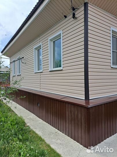 Бригада строителей