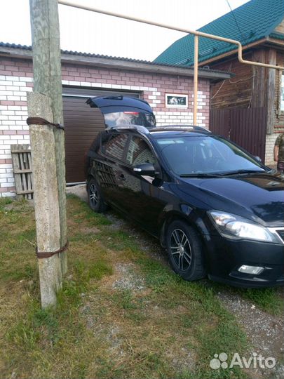 Пассажирские перевозки KIA ceed универсал