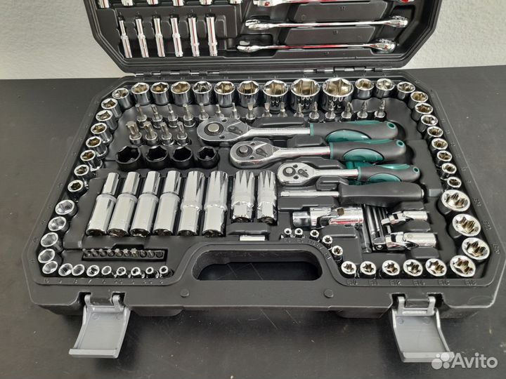 Набор инструментов для авто