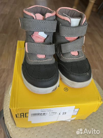 Ботинки на девочку