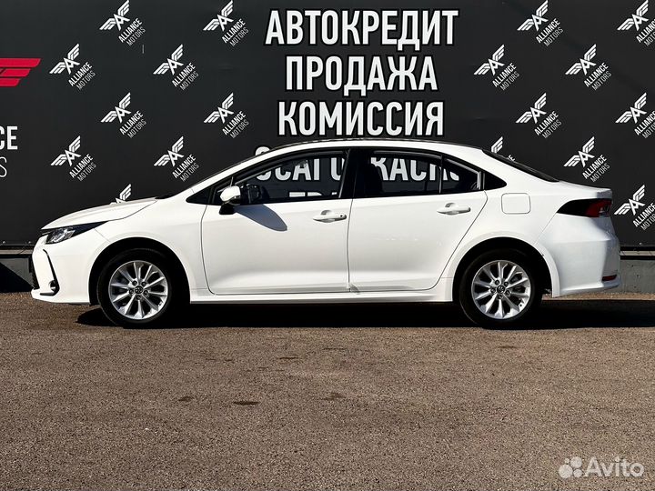 Toyota Corolla 1.2 CVT, 2022, 15 км