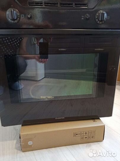 Газовая духовка Ariston