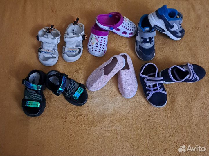 Вещи и обувь на девочку