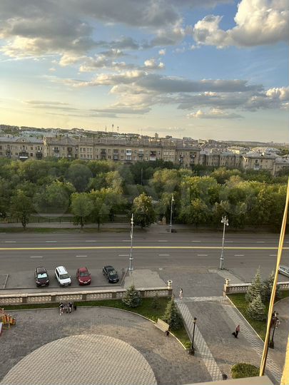 3-к. квартира, 90 м², 7/8 эт.